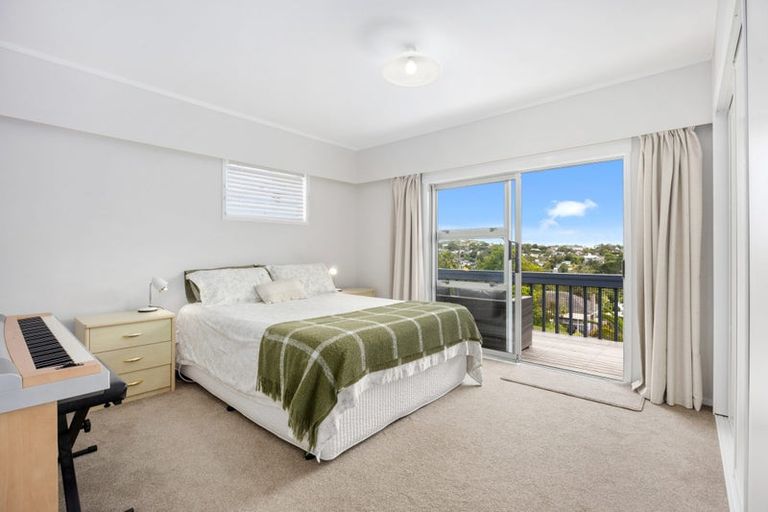 Photo of property in 1/4 Acacia Road, Torbay, Auckland, 0632