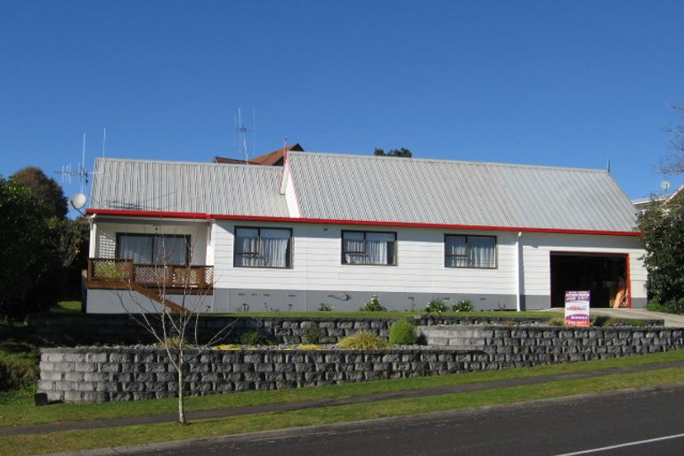 Photo of property in 37 Blomfield Street, Nawton, Hamilton, 3200