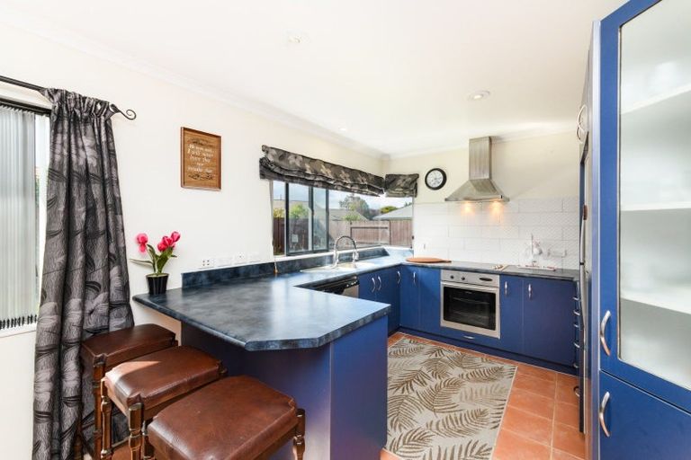 Photo of property in 155 Schnell Drive, Kelvin Grove, Palmerston North, 4414