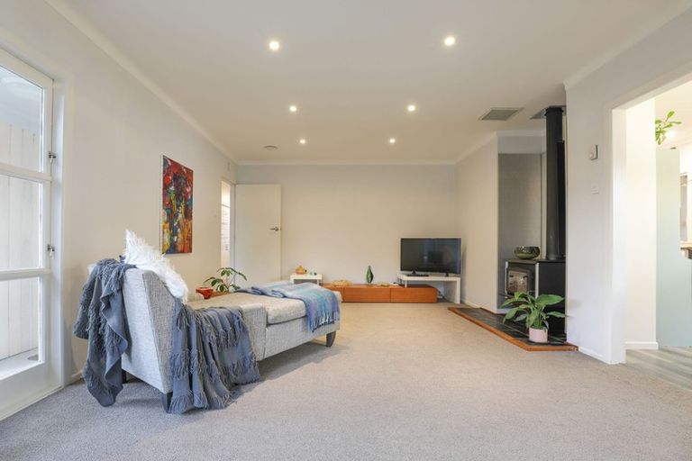 Photo of property in 3 Amokura Street, Fairy Springs, Rotorua, 3015