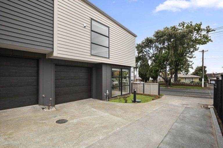 Photo of property in 8/8 Bagnall Avenue, Point England, Auckland, 1072