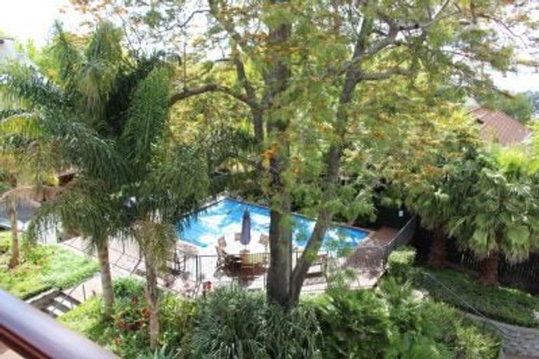 Photo of property in 5/177 Hurstmere Road, Takapuna, Auckland, 0622