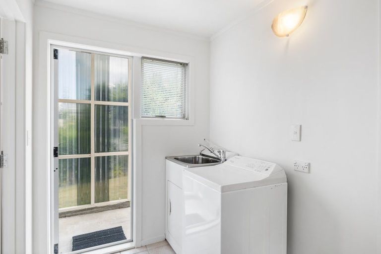 Photo of property in 14 Holiday Crescent, Mangawhai Heads, Mangawhai, 0505