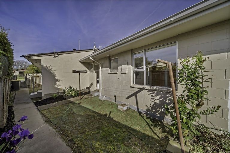 Photo of property in 3/53 Grenville Street, Waltham, Christchurch, 8011