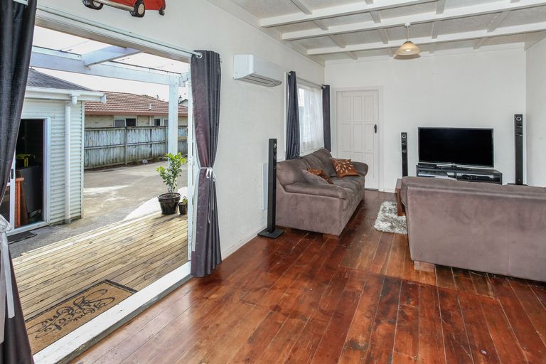 Photo of property in 18b Henderson Avenue, Tuakau, 2121