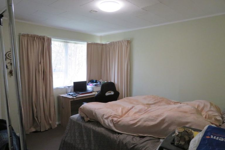 Photo of property in 4 Glastron Place, Bayview, Auckland, 0629