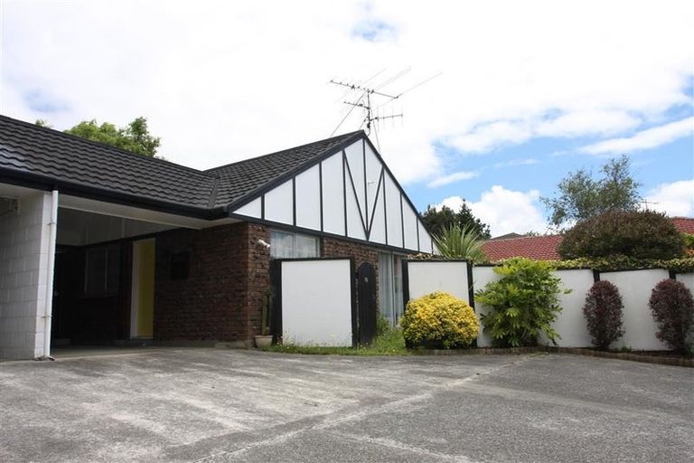 Photo of property in 28b Halswater Drive, Churton Park, Wellington, 6037