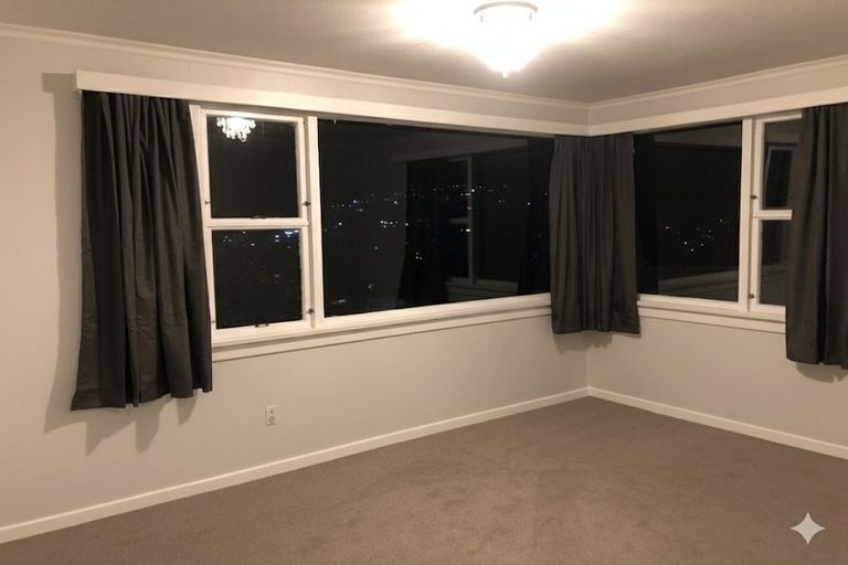 Photo of property in 6 Weaver Street, Queenstown, 9300