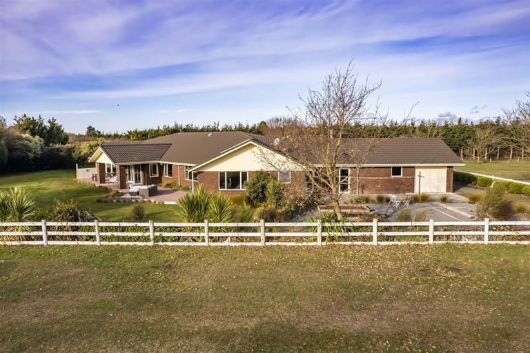 Photo of property in 1468 Tram Road, Swannanoa, Rangiora, 7475