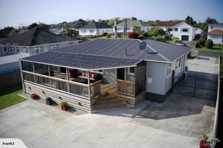 Photo of property in 9 Paisley Street, Levin, 5510