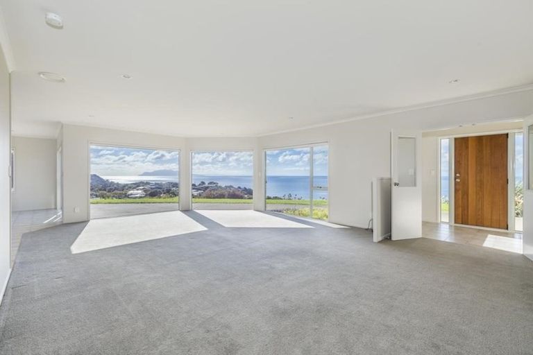 Photo of property in 38 Lax Crescent, Leigh, 0985