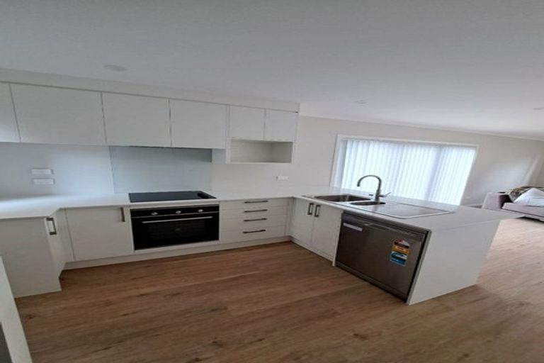 Photo of property in 48/125b Metcalfe Road, Ranui, Auckland, 0612