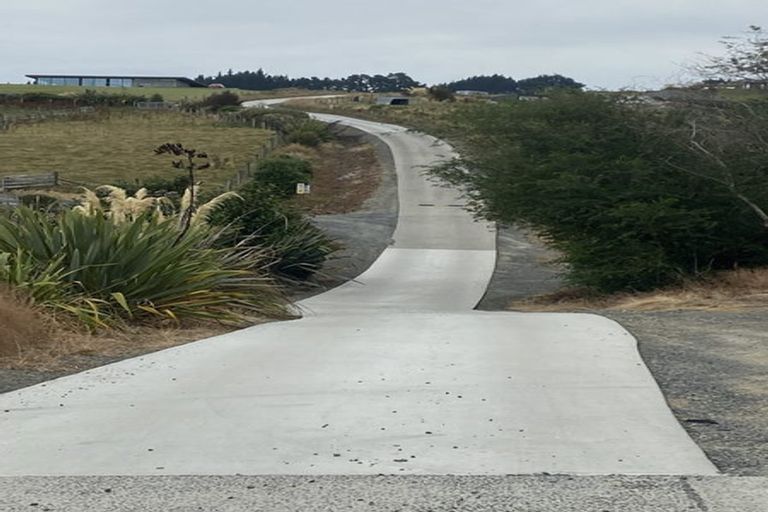 Photo of property in 41 Kens Lane, Sawyers Bay, 9023