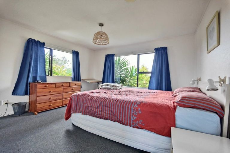 Photo of property in 103 Aviemore Drive, Highland Park, Auckland, 2010