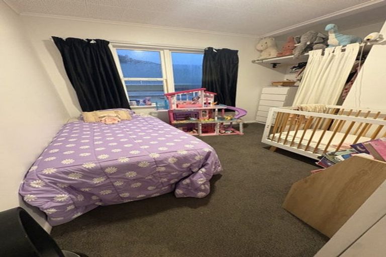 Photo of property in 34 Moa Point Road, Moa Point, Wellington, 6022