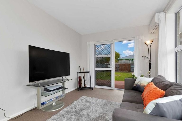 Photo of property in 19 Elizabeth Street, Rangiora, 7400