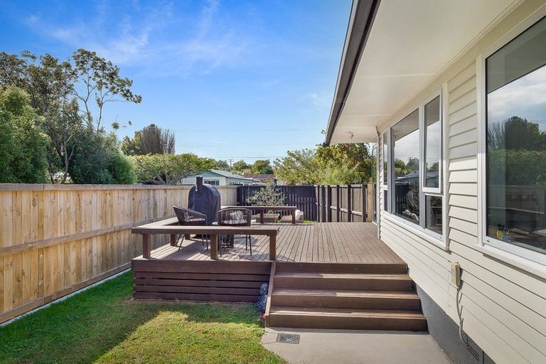 Photo of property in 289 Shakespeare Street, Leamington, Cambridge, 3432