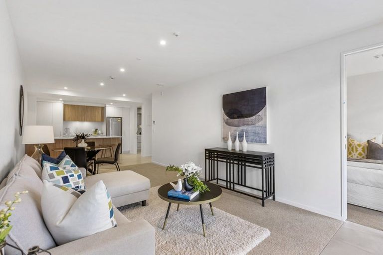 Photo of property in 13/17 Link Crescent, Stanmore Bay, Whangaparaoa, 0932