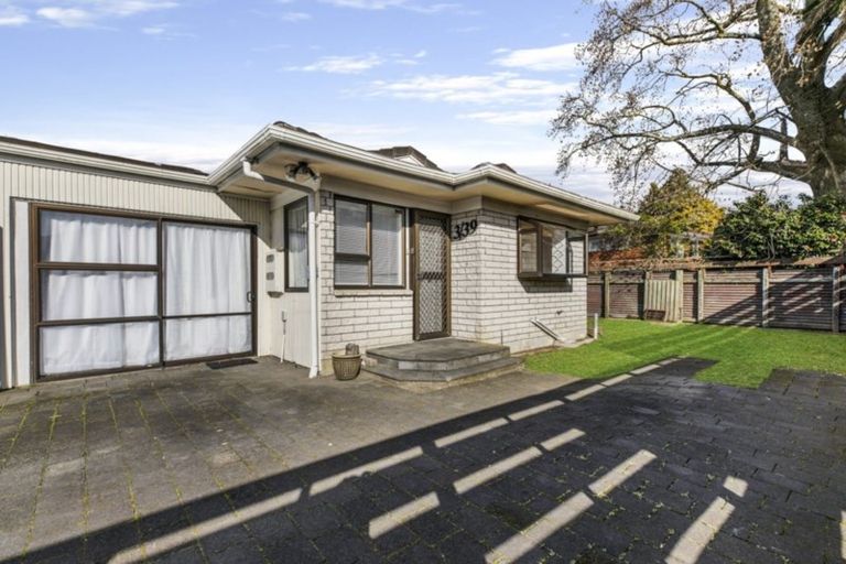 Photo of property in 3/39 Great South Road, Papakura, 2110