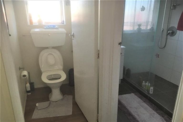 Photo of property in 1/17 Latham Avenue, Pakuranga, Auckland, 2010