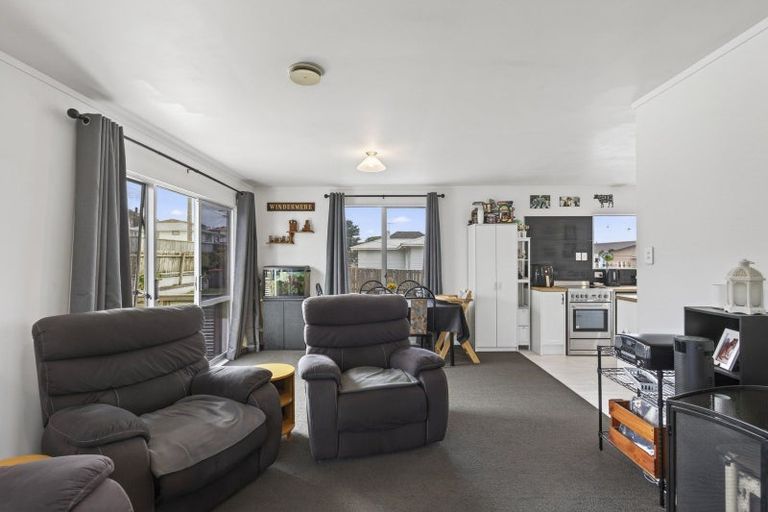 Photo of property in 58 Mould Street, Waitara, 4320