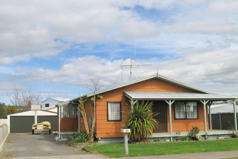 Photo of property in 19 Solomon Street, Brookfield, Tauranga, 3110