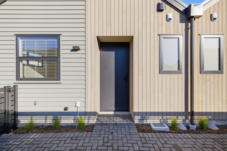 Photo of property in 2 Evatt Street, Bryndwr, Christchurch, 8053