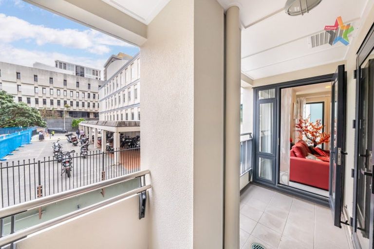 Photo of property in Kate Sheppard Apartments, 3j/42 Molesworth Street, Thorndon, Wellington, 6011