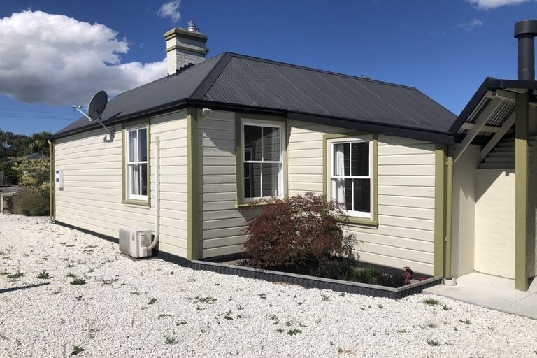 Photo of property in 32 Princes Street, Netherby, Ashburton, 7700