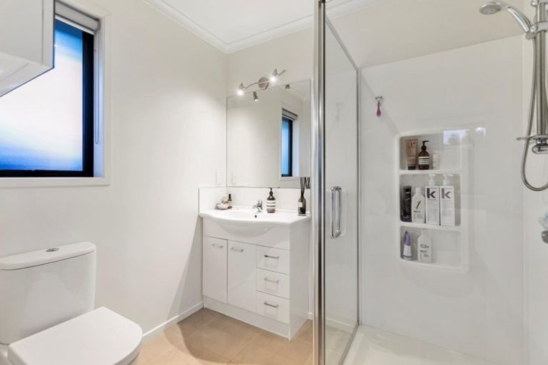 Photo of property in 92 Falcon Drive, Welcome Bay, Tauranga, 3112