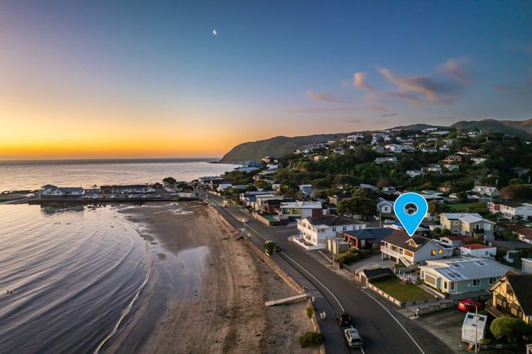 Photo of property in 47 Moana Road, Plimmerton, Porirua, 5026