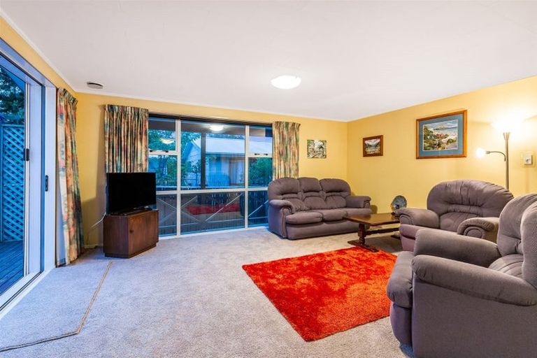 Photo of property in 62 Huanui Street, Ranui, Porirua, 5024