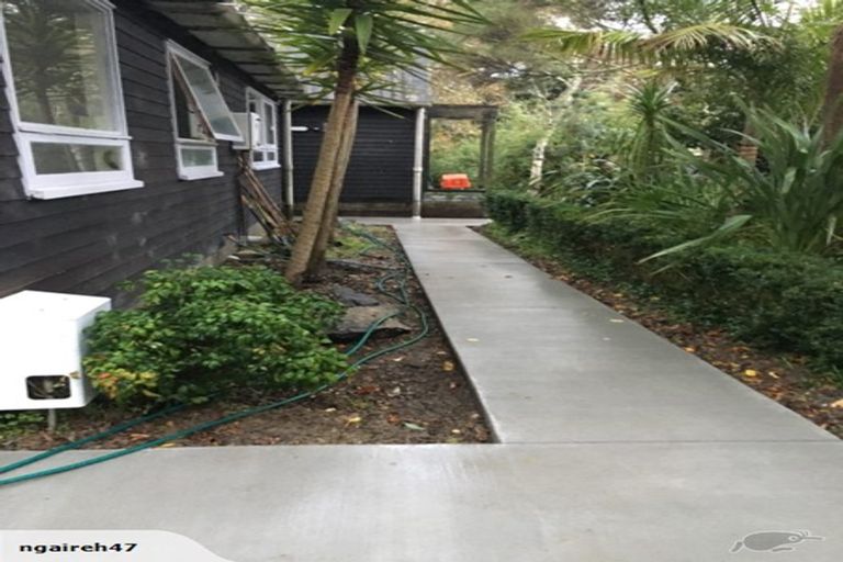 Photo of property in 22 Paramu Avenue, Birkdale, Auckland, 0626