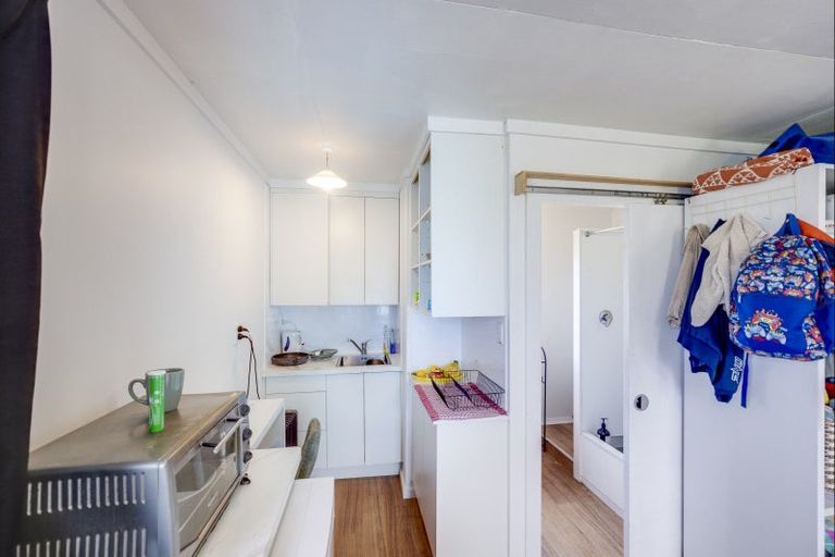Photo of property in 61 Johns Road, Jervoistown, Napier, 4112