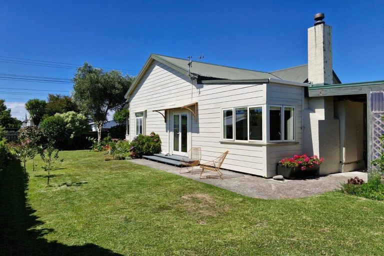 Photo of property in 192 Carrington Street, Lower Vogeltown, New Plymouth, 4310