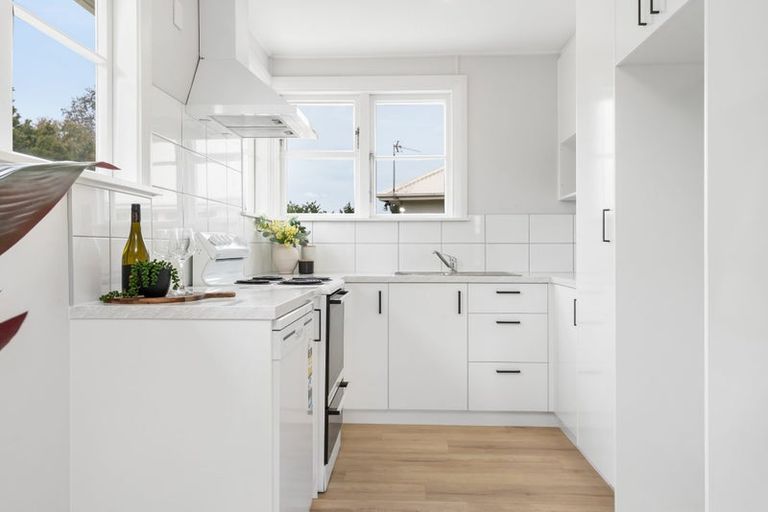 Photo of property in 3 Nalder Place, Linwood, Christchurch, 8062