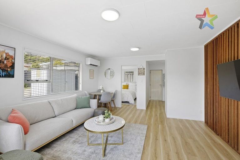 Photo of property in 20b Invercargill Drive, Kelson, Lower Hutt, 5010