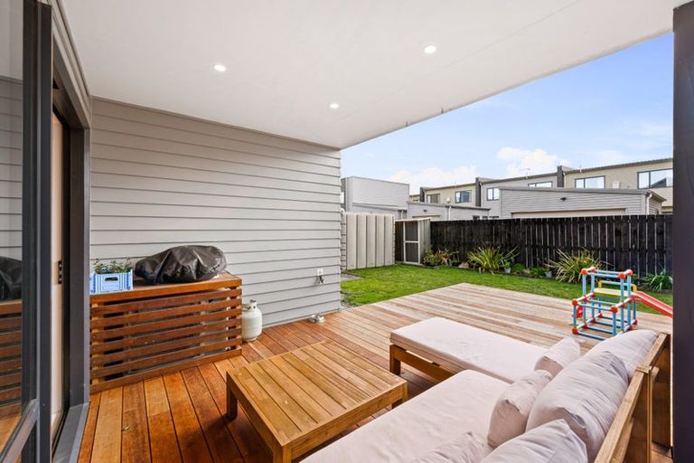 Photo of property in 21 Autumn Blaze Street, Hobsonville, Auckland, 0616