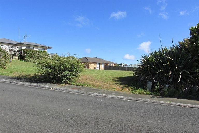 Photo of property in 18 Hibiscus Avenue, Cable Bay, 0420