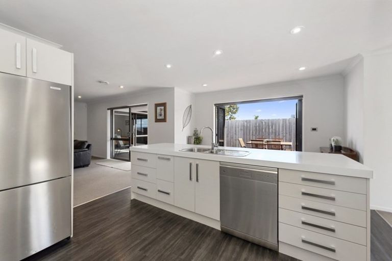 Photo of property in 11 Alford Place, Huntington, Hamilton, 3210