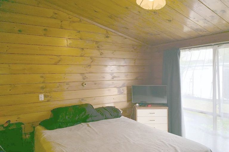 Photo of property in 2/95 Martin Street, Wallaceville, Upper Hutt, 5018