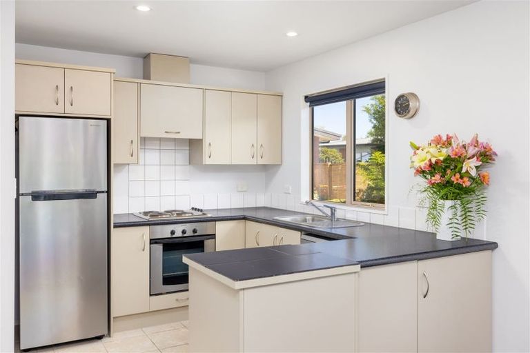 Photo of property in 4/25 Tilford Street, Woolston, Christchurch, 8062