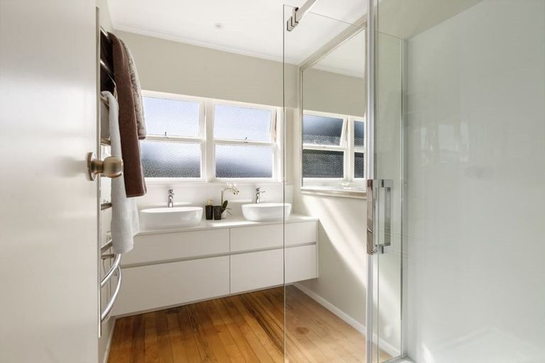 Photo of property in 86 Roseberry Avenue, Birkenhead, Auckland, 0626