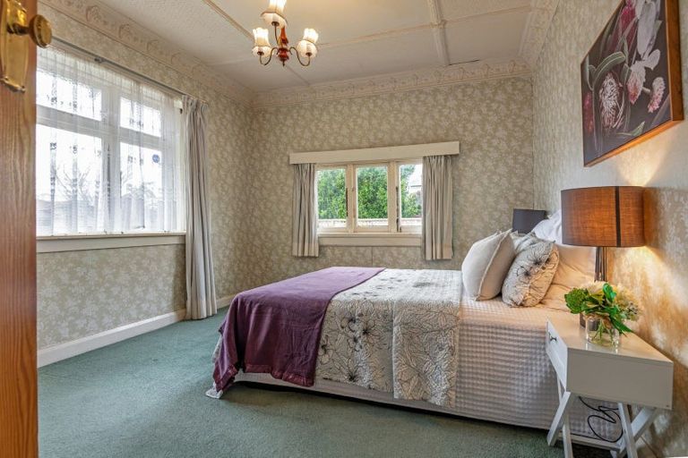 Photo of property in 8 Cuba Street, Takaro, Palmerston North, 4412