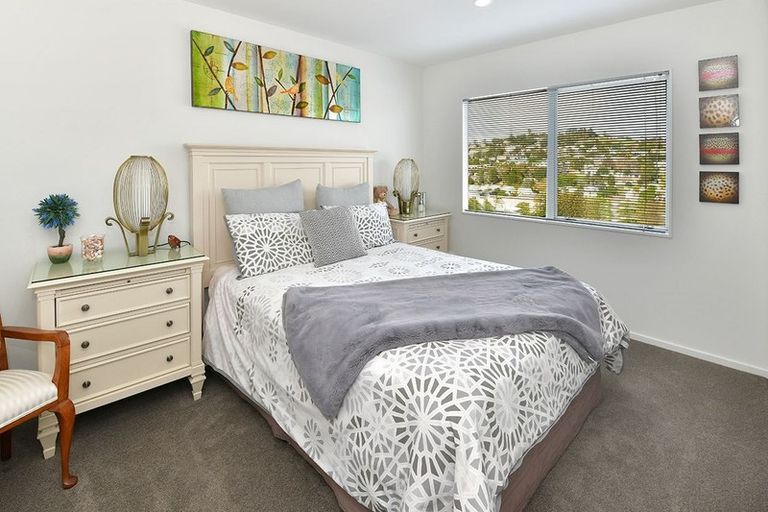 Photo of property in 7 Carento Way, Stanmore Bay, Whangaparaoa, 0932