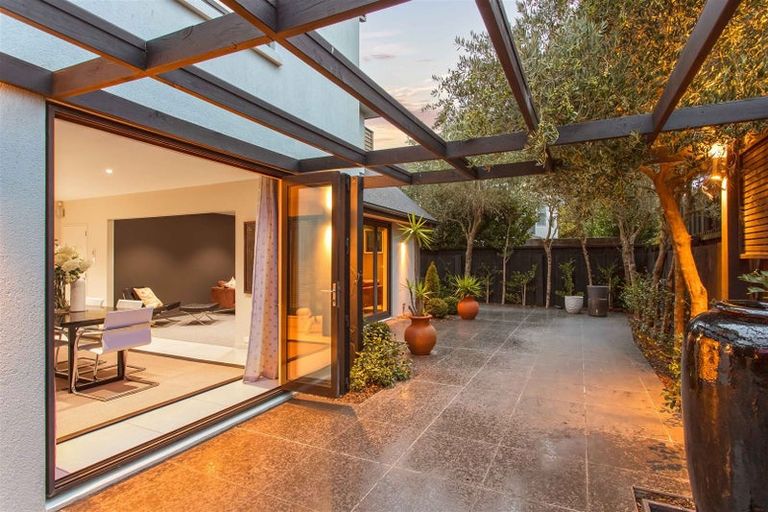 Photo of property in 101a Saint Albans Street, St Albans, Christchurch, 8014