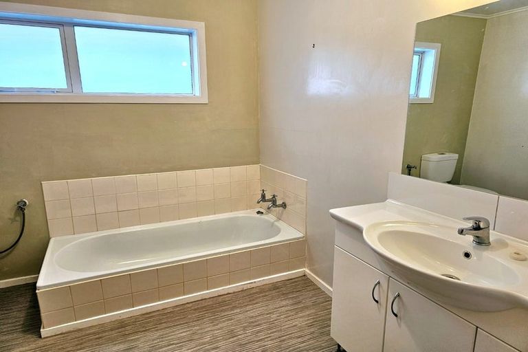 Photo of property in 26a Shakespeare Avenue, Trentham, Upper Hutt, 5018