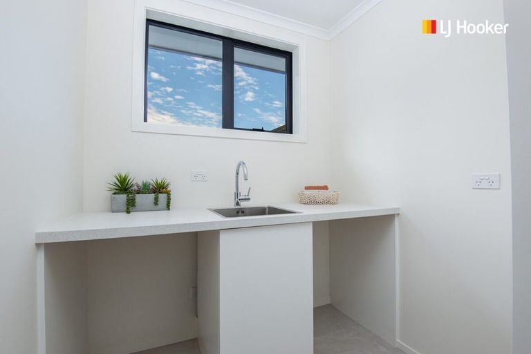 Photo of property in 10a Windsor Place, Mosgiel, 9024