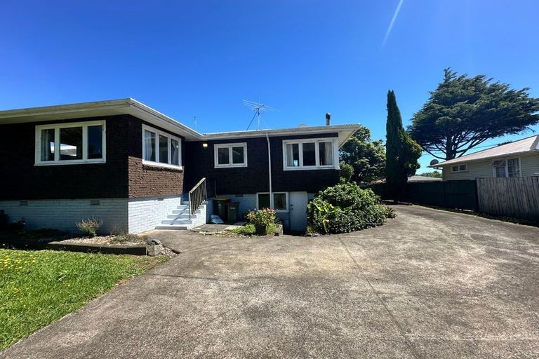 Photo of property in 55 Tawa Crescent, Manurewa, Auckland, 2102