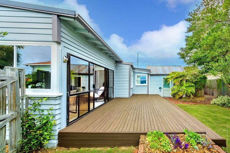 Photo of property in 1/32 Radley Street, Woolston, Christchurch, 8023